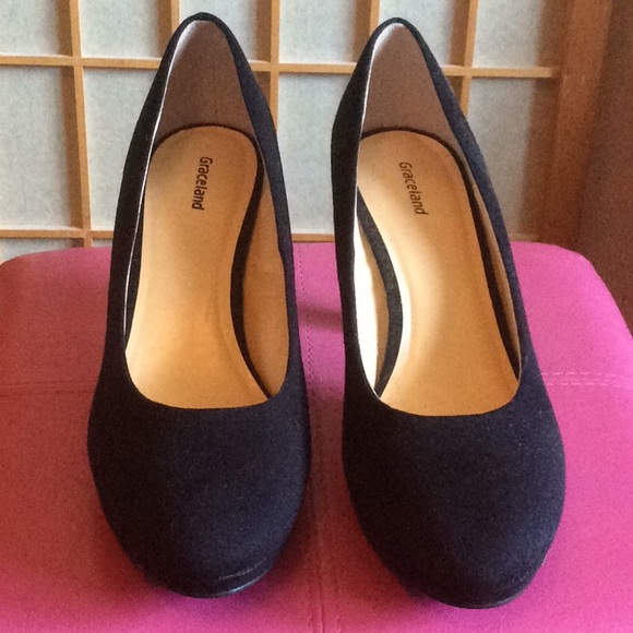 New black pumps size 41 / 9.5 -10 - Picture 2 of 4